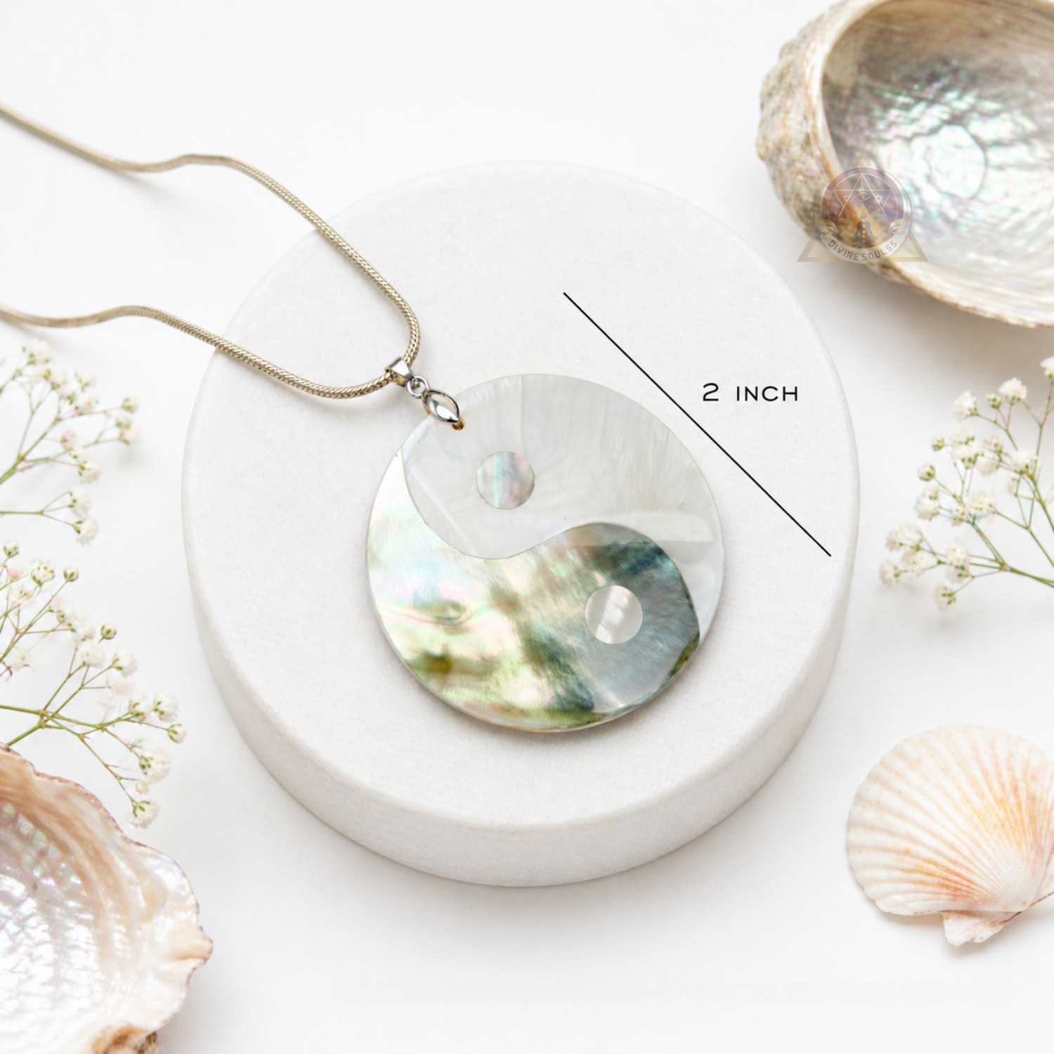 Yin Yang Pendant – Mother of Pearl
