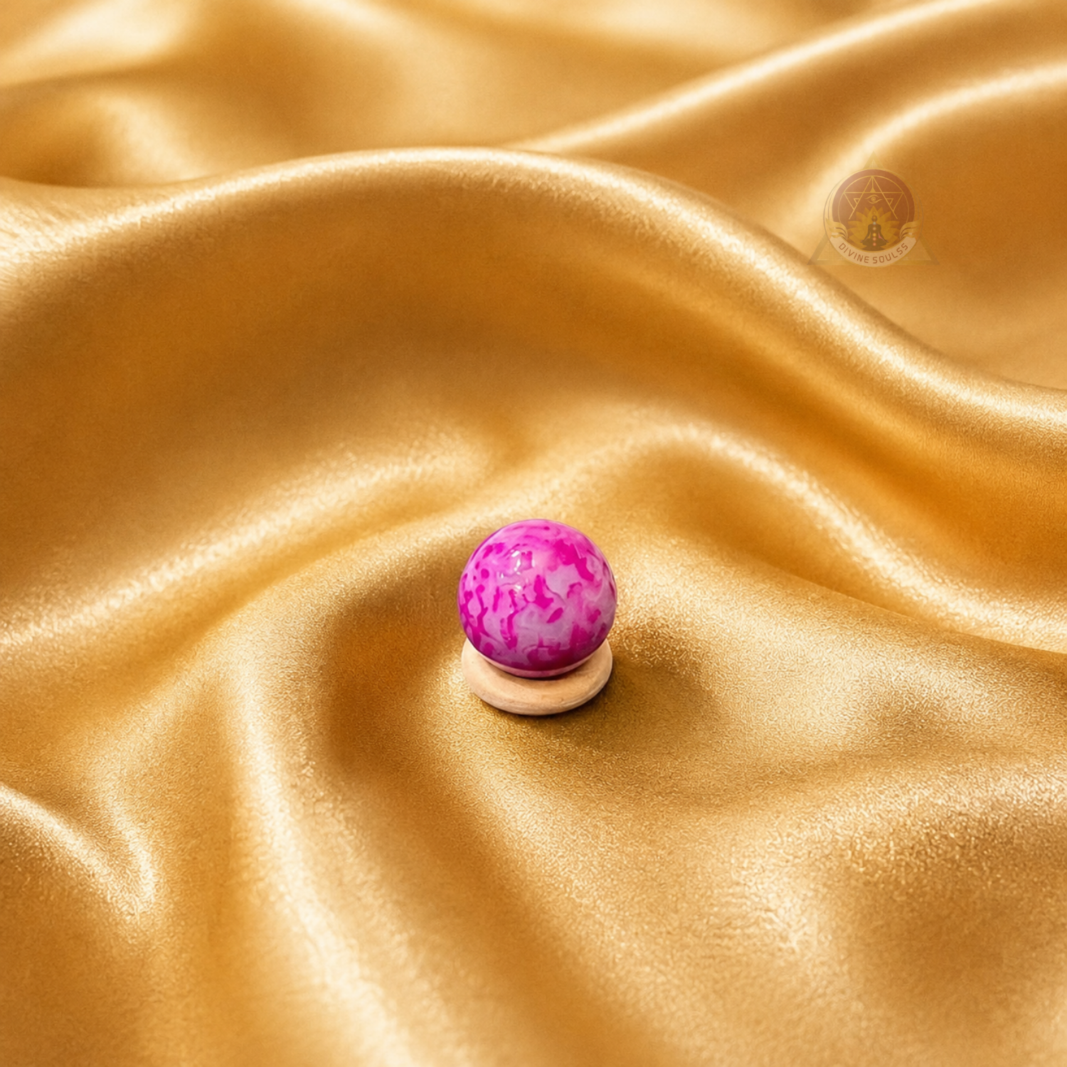 Love Sphere – Pink Onyx Mini Ball